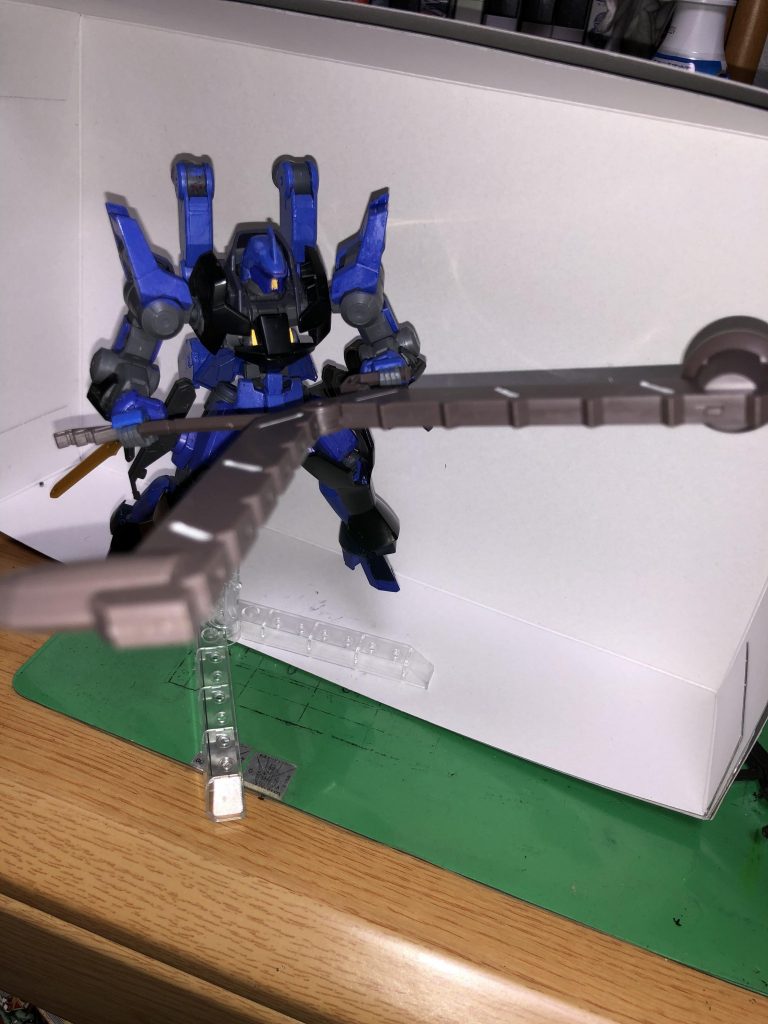 重装甲化して相手の砲撃を無視しながら突っ込んでいくイメージ