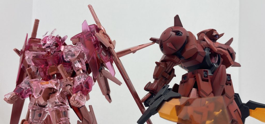 原作では並ばなかったオーガ刃-Xのトランザムと一緒に。こっちでの共闘も見てみたかったですねぇ〜