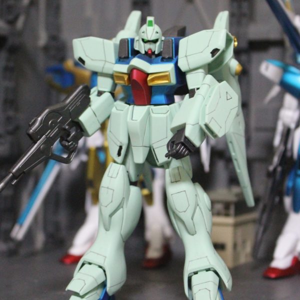 HG１／１００ガンブラスターに初スジボリ