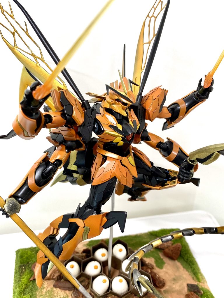 戦闘モード!ハンドビーム、ウィップ&ソードで迎撃!幼虫たちを守れ!