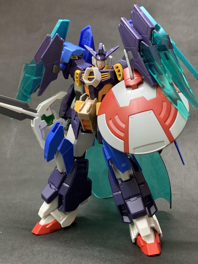 剣と膝はダブルオースカイ、盾はジャスティスナイト、股間はグシオンリベイク、足はシャイニング