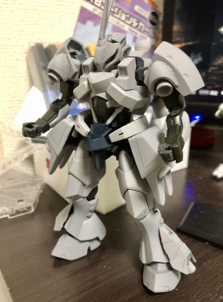 サフ萌ショット!!
初めて撮りましたが、サフ姿っていうのも乙ですな笑
サフしていないところはお分かりのとおり整形色を活かしております🌝