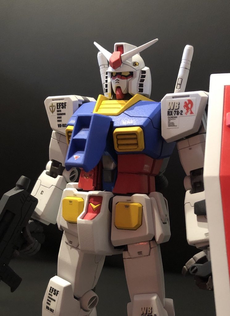 ハッチオープン。中のコアファイターチラ見え