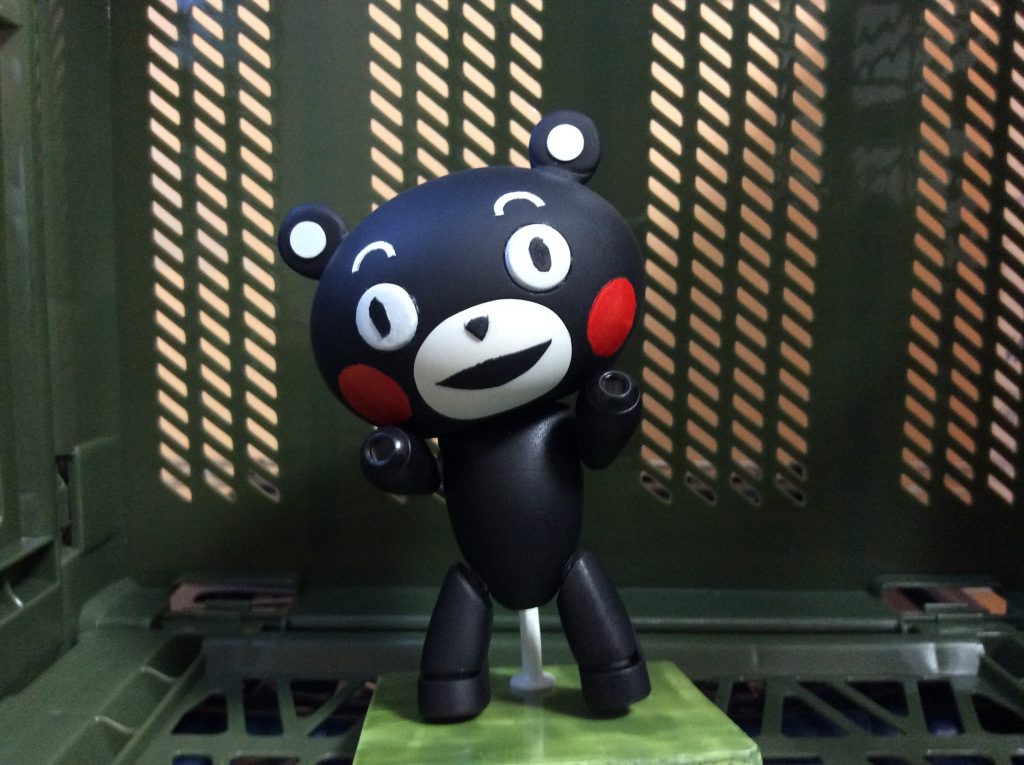 くまモンのうふっのポーズ…のつもり