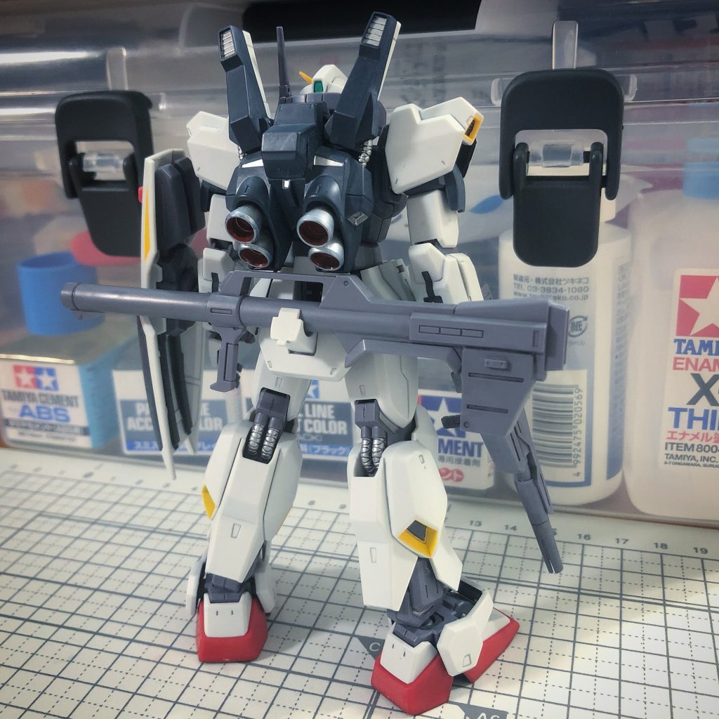 部分塗装、墨入れ、デカール貼り