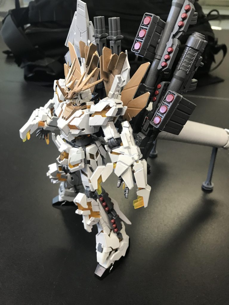 バンシィノルンのユニコにボーナスパーツが付いてきたので作りました。