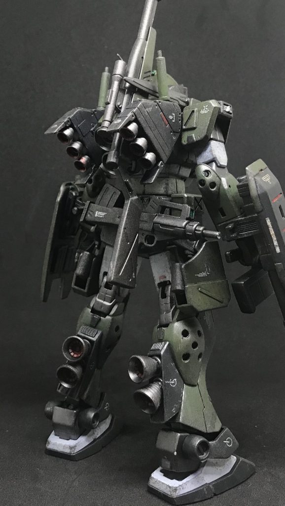 武装は全て装着可能できるようにしています。