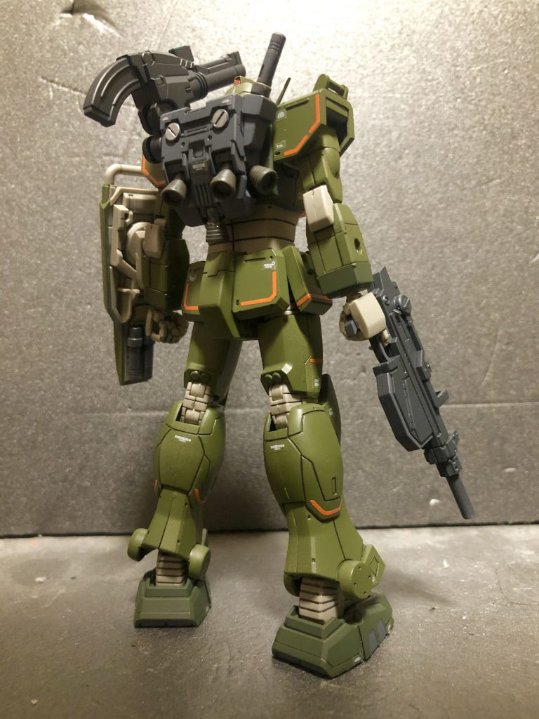 FA風ガンダム–3枚目/制作者：酔っ払いテレフォン