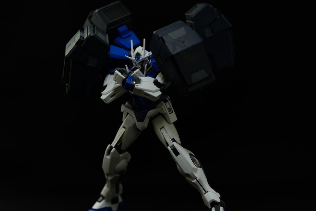 ヴァーチェが装備したGNキャノンと同型装備のため、GNフィールドが使用可能である。
GNフィールドの強度はヴァーチェを上回るとされる。