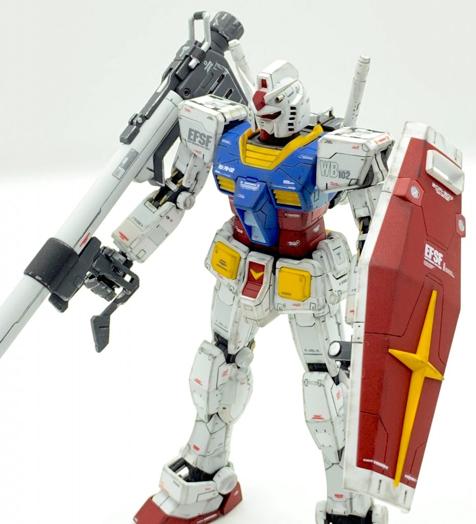 プロポーション素晴らしすぎです。目をシュパシュパさせながらモールド彫り直しました 笑