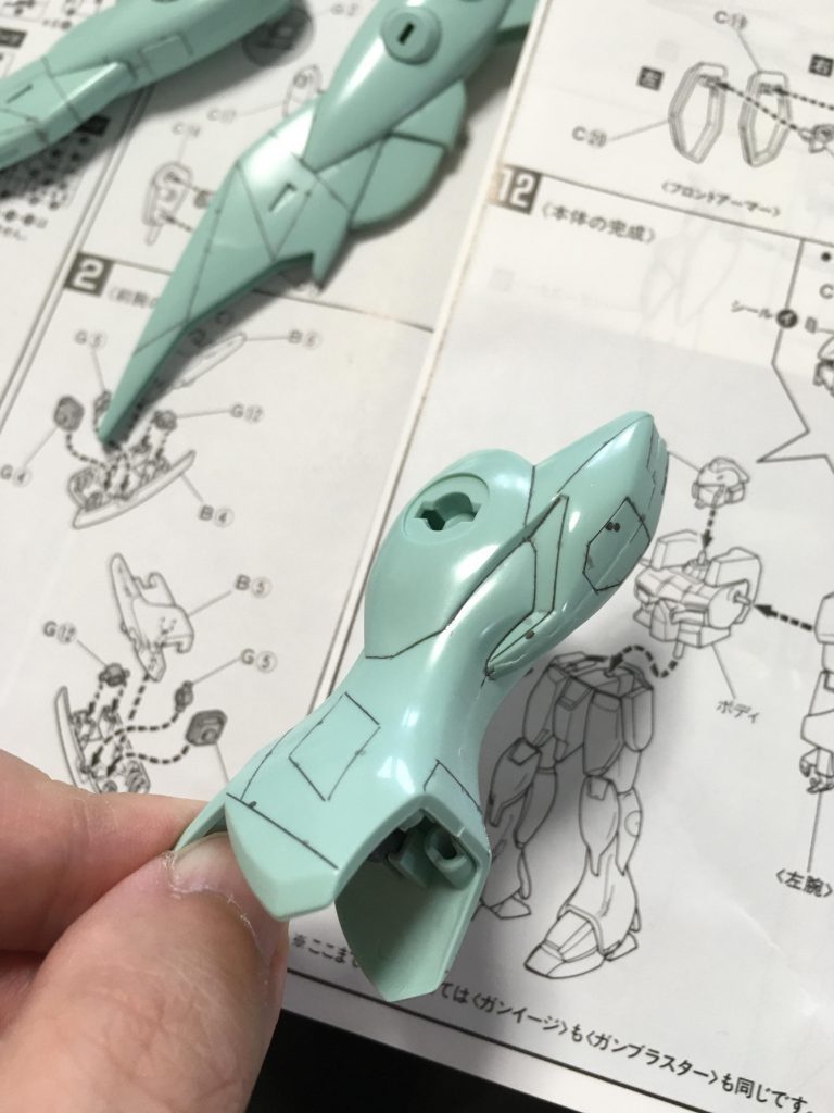 自分で彫ったスジボリに墨入れした時は快感でした。彫るのは時間かかるけど流すのは一瞬w
