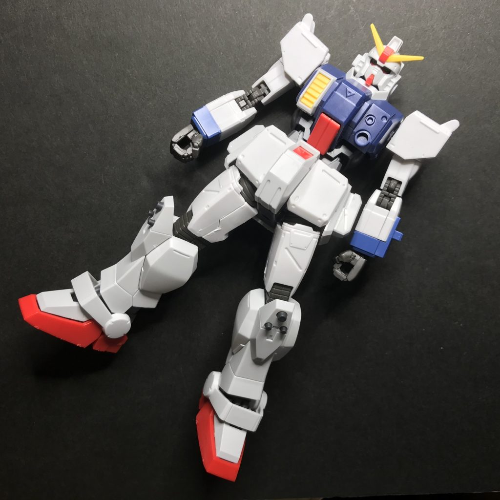 局地型のパーツを使ったのは碗部と大腿部、フロントアーマーです。