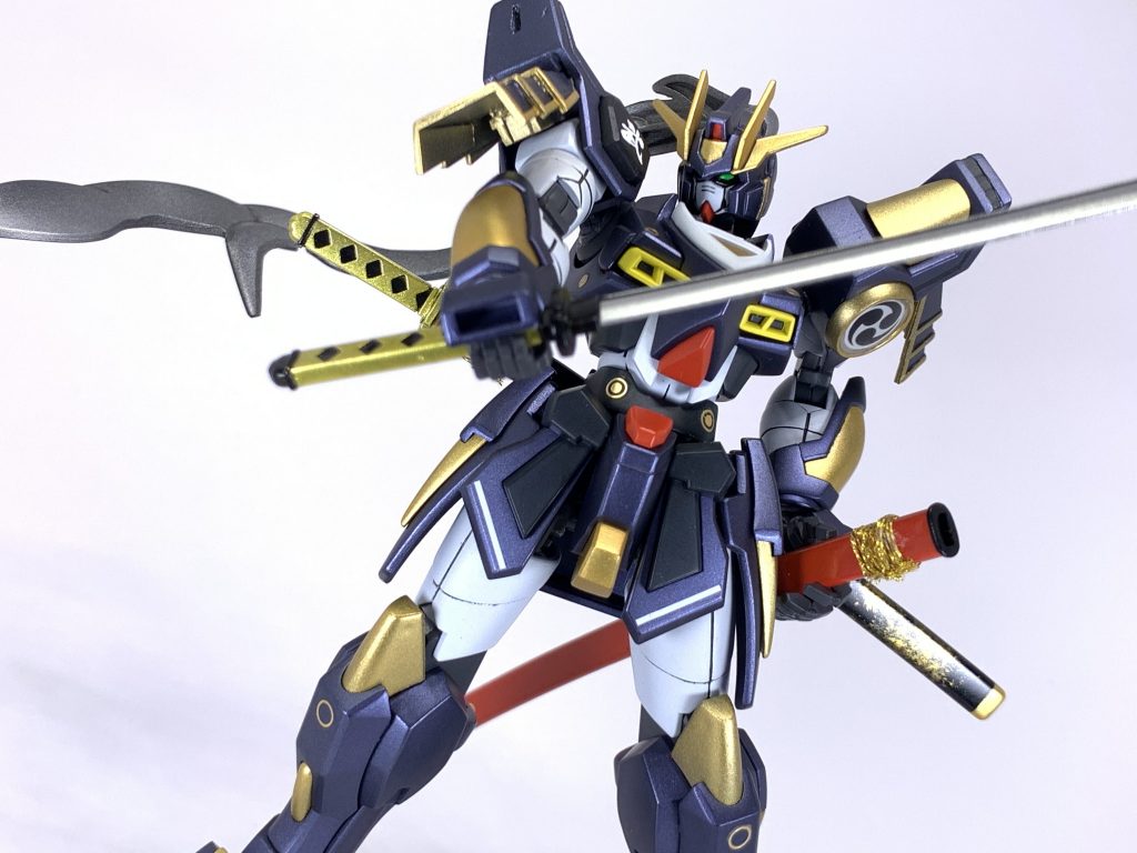 バストアップと少しポージング