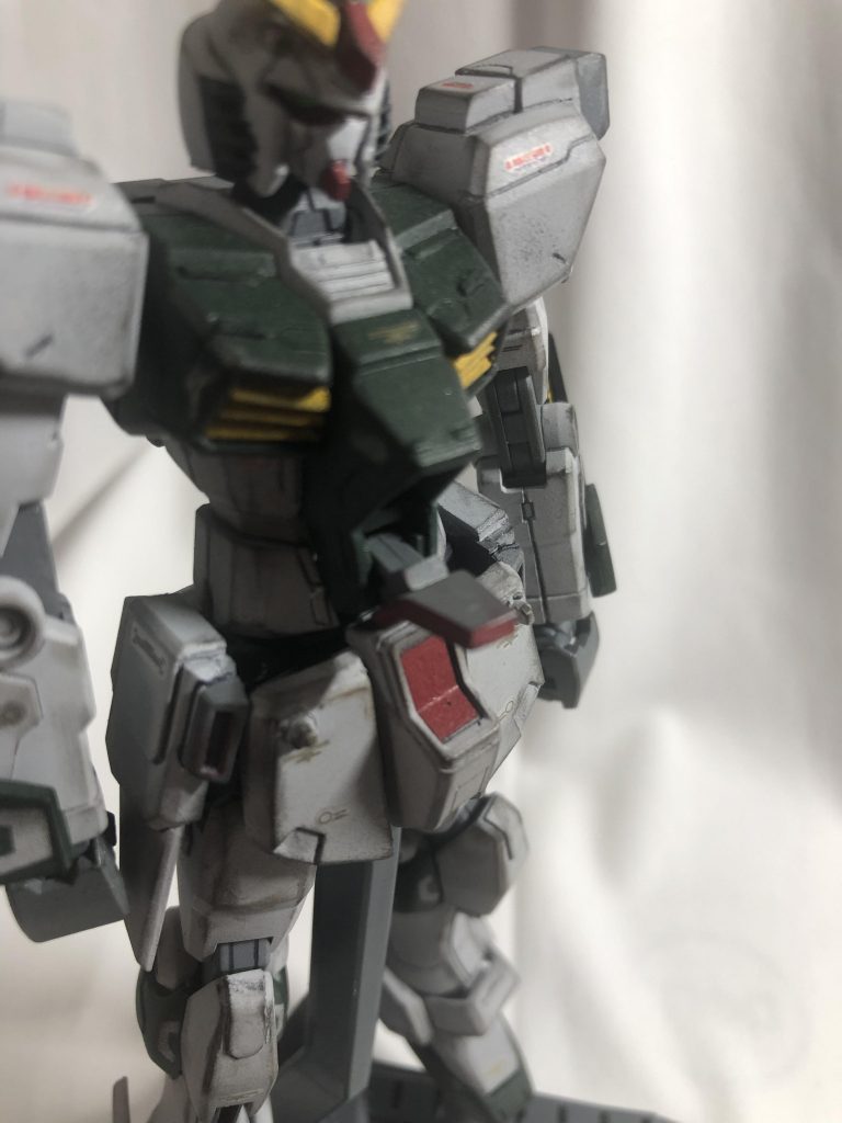 あと地味にコクピットハッチが開きます。