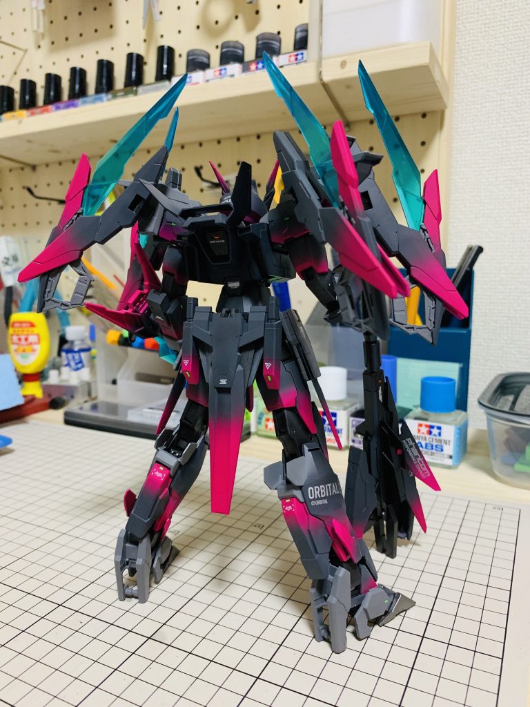 腰パーツ等もグラデーション入れてみました😊様になってるかなと個人的に気に入ってます。