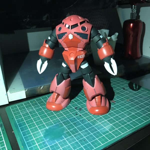 ただのズゴックとは違うのだよ！