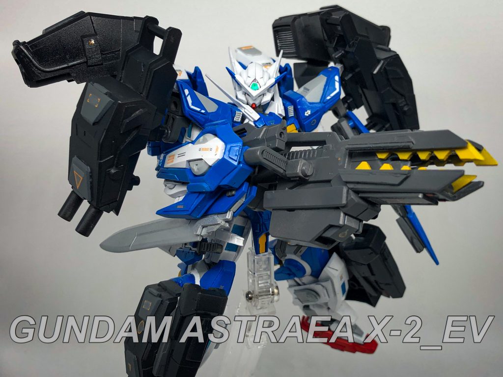 VライザーをドッキングしたX-2_EVは各部
位にコンデンサーを搭載した破壊力に優れた武装
・GNドッキングランチャー
・GNキャノン
あちらこちらに砲頭があって艦娘みたいですね(笑)GNランチャーはヴァーチェのに似せつつオリジナル感を出すように意識して作成しました。