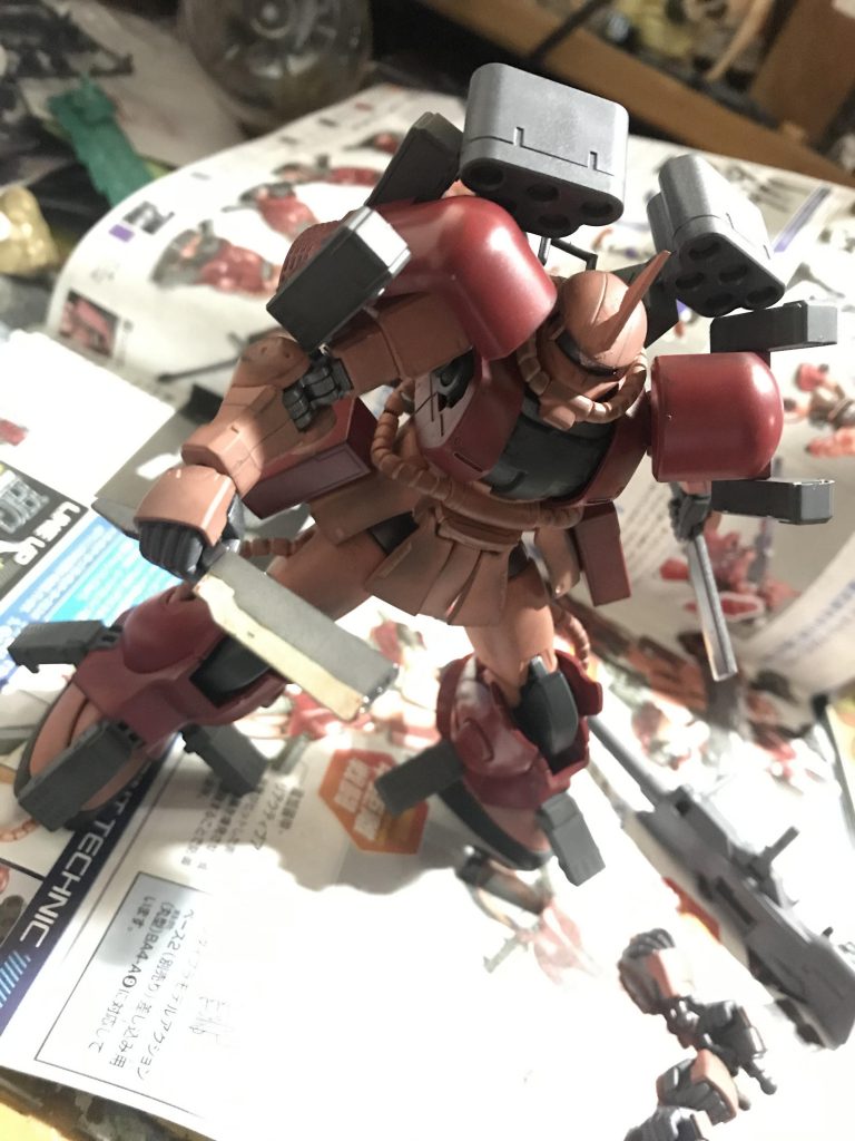 足は、アメイジングのものをそのまま。
オリジン版だと取り付けができません。