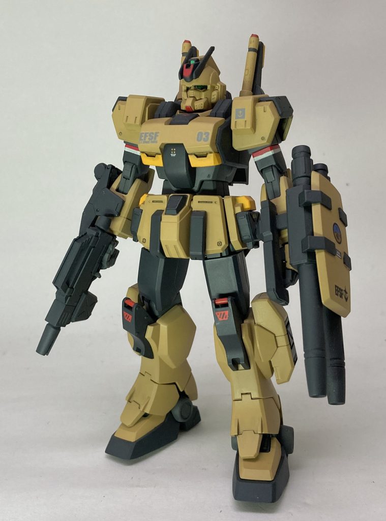 Ez-8とSRのミキシングなのですが、Ez-8のキット自体
買った記憶ないのでジャンクかパーツばら売りで買ったのかな？
パーツバラ売りは結構助かるんですが、絶対
売れないパーツとか出てくると思うんだけどどうしてんだろ？