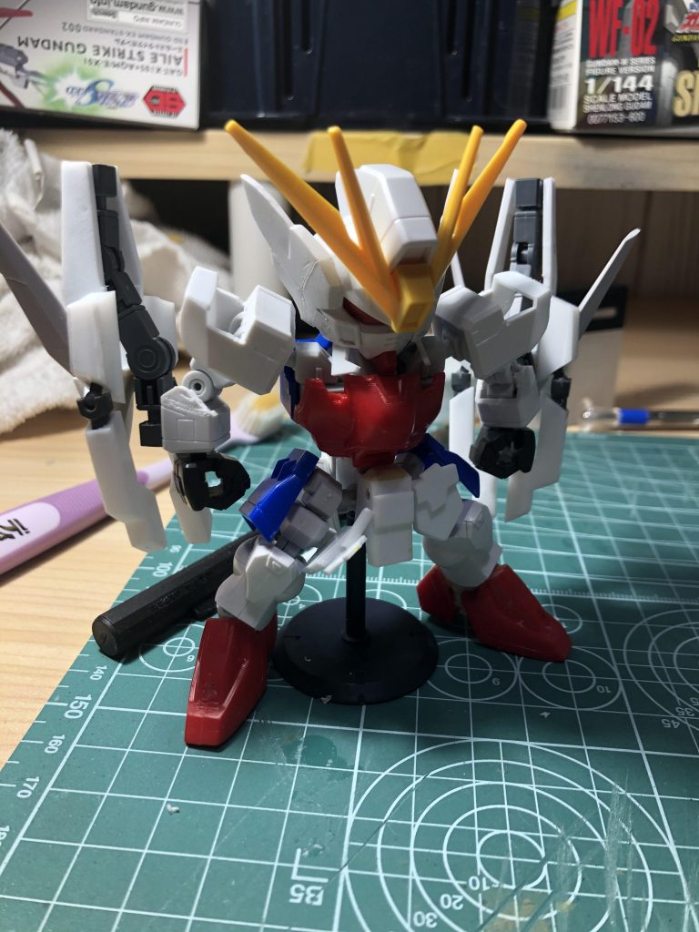 ちなみに塗装前です。
旧キットのシェンロンつかってます。