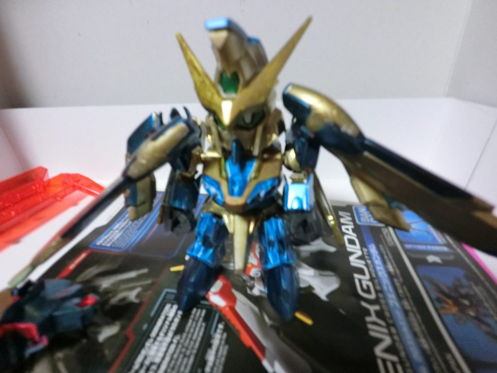 レッツチェンジ！フェニックスガンダム！色合いがフェネクスに見えるのは仕様