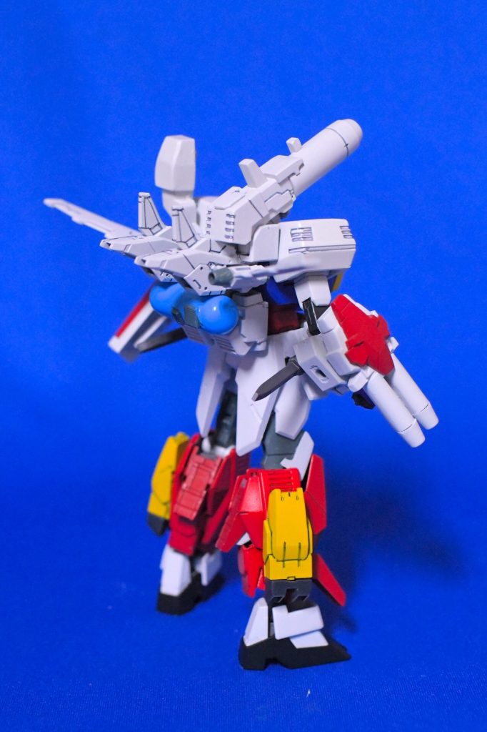 水色のタンクがパーフェクトっぽい気がしたので製作しました。ウイングは好みでつけています。