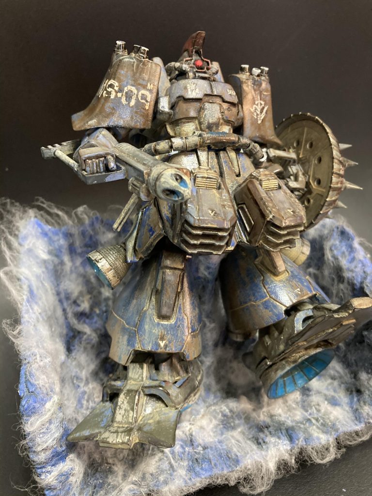 アームをタイプ2種類製作です。
やはりハズせないクロータイプと、
水中銃にポセイドンの様な盾(他機の流用笑)