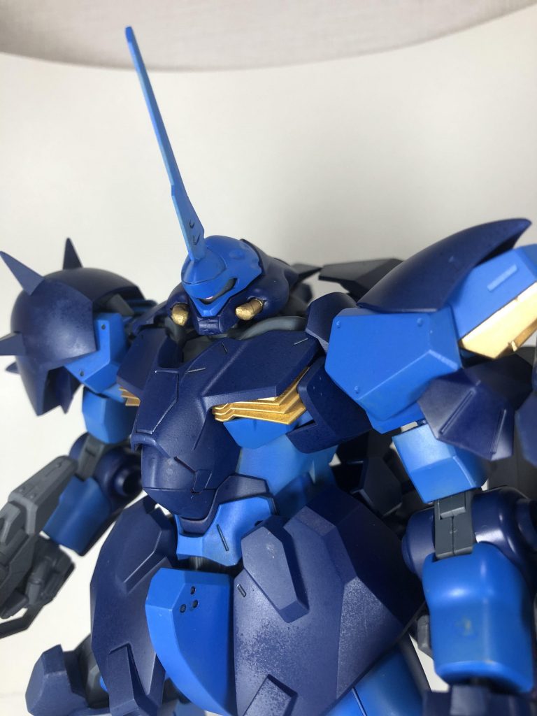 塗装剥がれが目立つ為、ポーズが少なめ。