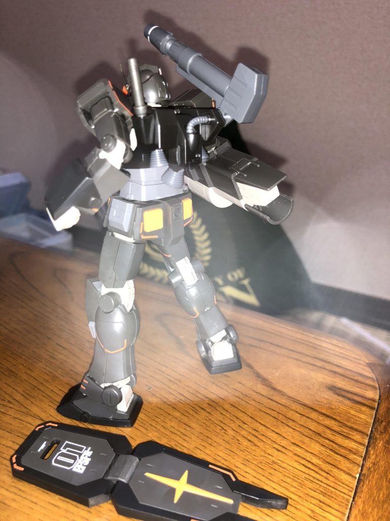 背部のショットです。フラッシュが変な風になってしまいました。写りが悪くてスミマセン。