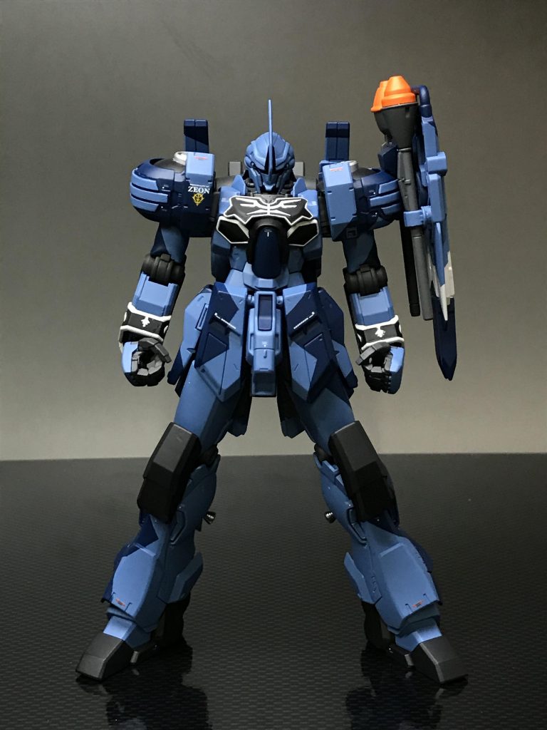 長物武器を持たないと、かなりスタイリッシュな感じになります。