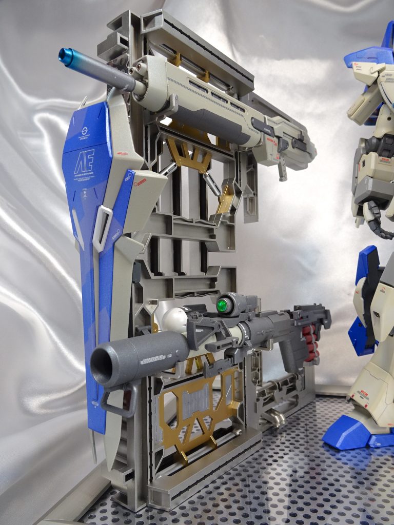 武器ラック詳細。塗り分けのみで特に改造らしい改造はしていません。