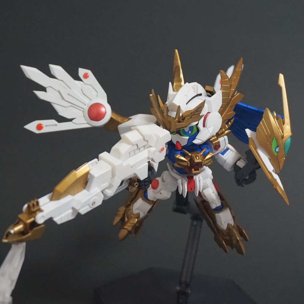 GNメガフレアーデバイスを構えて