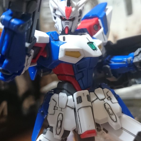 ガンダムジェミナス01