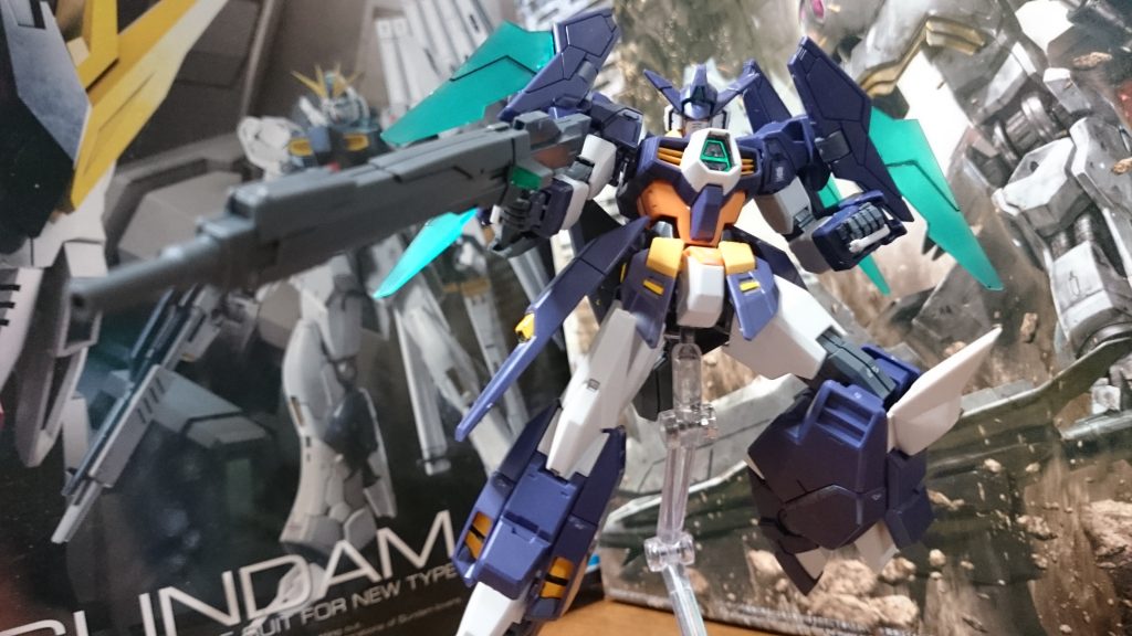 ・トライドッズマグナム

バレル部分が(フォアグリップを除いて)新規パーツっス！大きいので迫力があるっスね