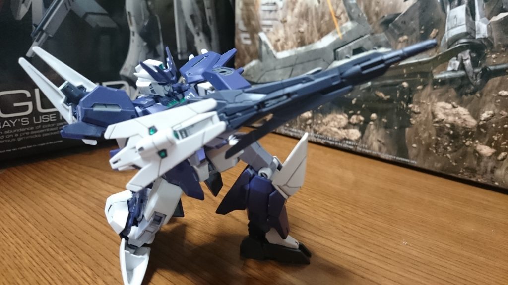 劇中だとプチッガイたちを追い回すドズル専用ザクを撃退してたっスね