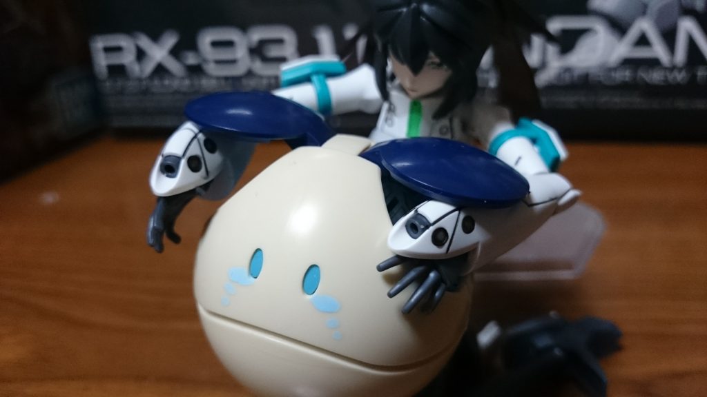 抱きしめっ(泣きver.)

前回のを思い出して急遽涙を塗装したっス