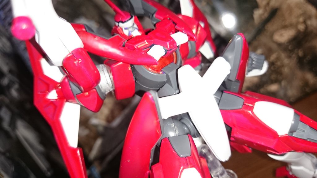 しかし、ディフェンスロッドと足首?のパーツが外れやすいことこの上ない…