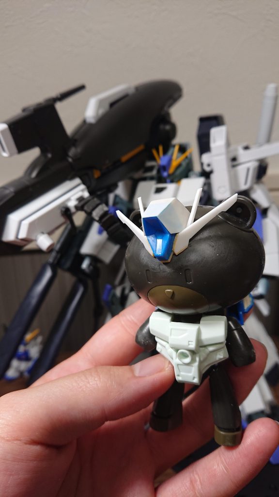 FAZZ'GGUY–3枚目/制作者：シュン・マツナカ