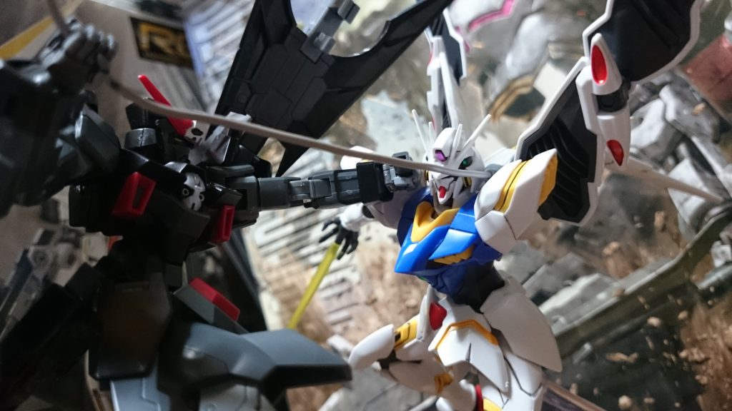 アニメ版は一分クッキングとか言われてるっスけど、小説版も小説版で戦闘自体はものの7ページほどで終わってたり(内1ページは挿し絵だから実質6ページ)