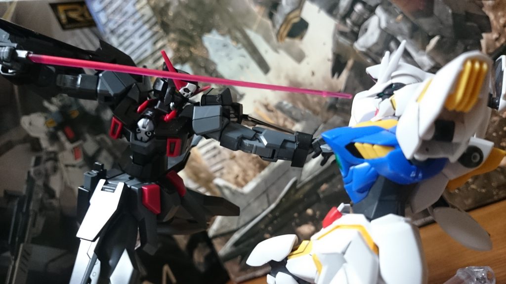 テキトーにブンドドさせてたら気づいたらダークハウンドが一方的にレギルスをボコボコにしてた何故だ…足の1本くらいはやる予定だったのに