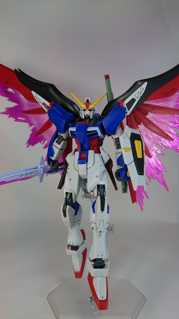 光の翼。グラデーションに挑戦してみました。
個人的には満足のいく出来映えです。