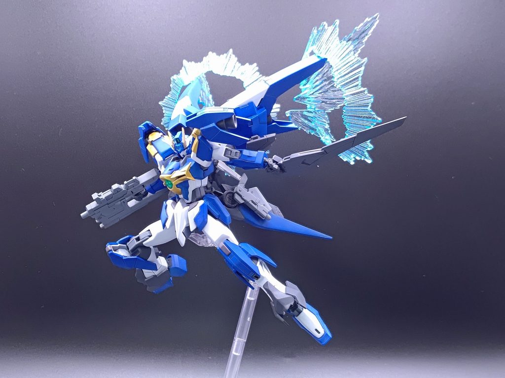 最大稼動時にはブースターから光の粒子が放出される。が、特になんらかの効果があるわけではなくなぜこのような現象が起こるかも原因不明。