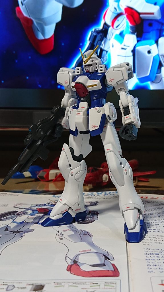 靴の青いガンダムが好きなので、理想の色にするとどうしてもこうなってしまいます