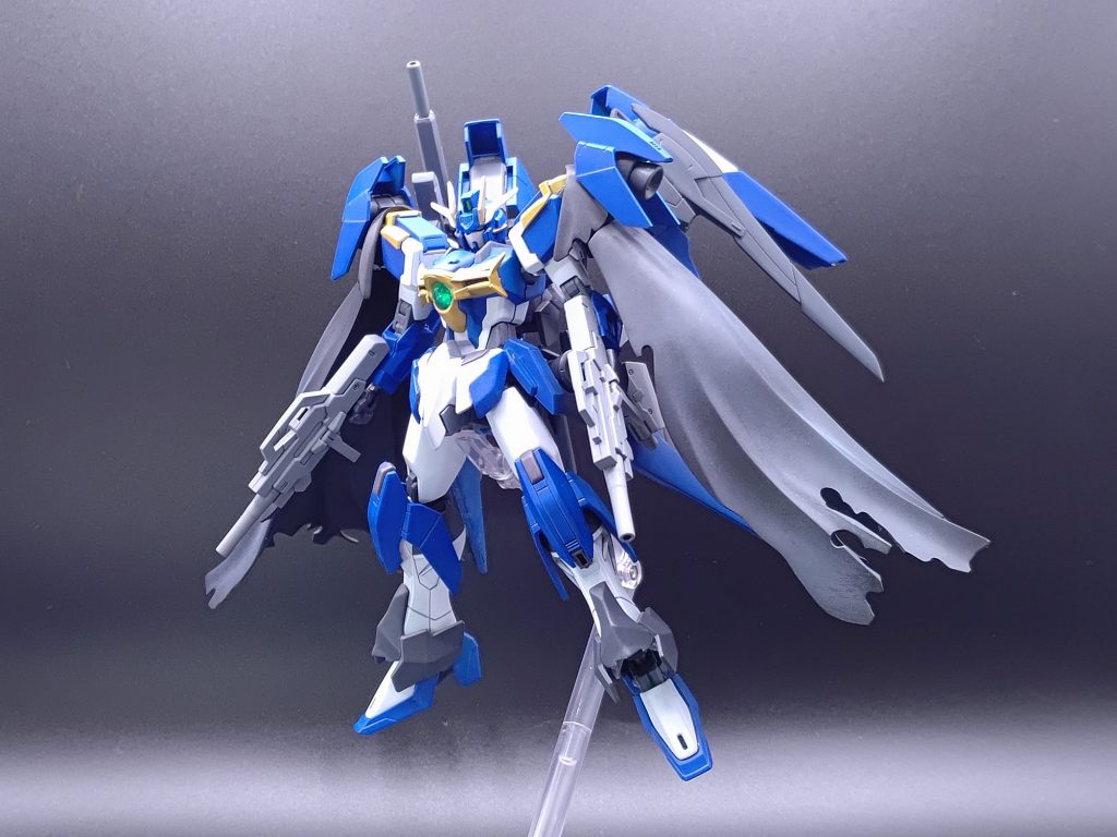 対多数の集団戦を想定した決戦装備。敵陣に飛び込んでマシンガン掃射、少々の被弾は両肩に装着したABCマントで弾くという鉄砲玉仕様。