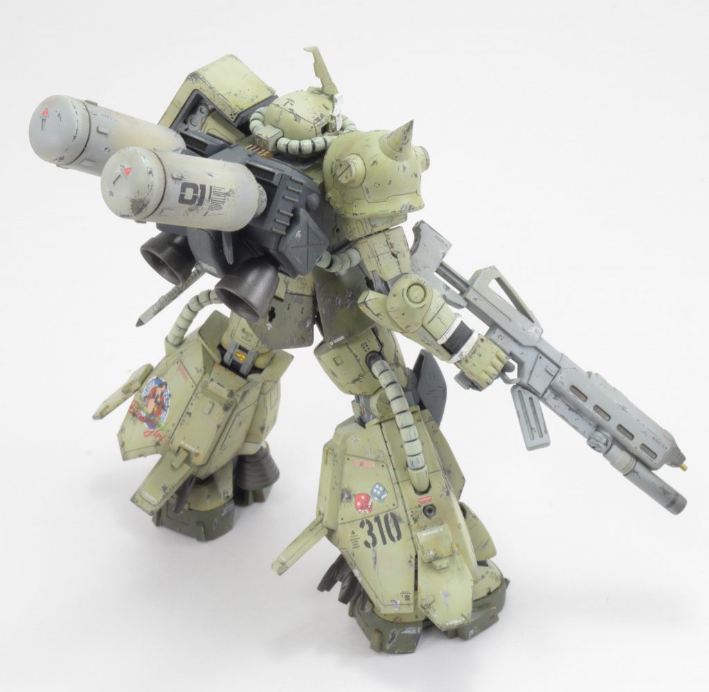 サイコロのエンブレムでコールサインは「タンブリンダイス」。…敵からは「ドミノピザ」って呼ばれてるんだろうな。