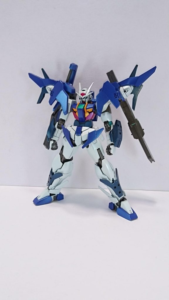 首と腹にスペーサーを入れて少し延長。

各部のシャープ化等の基本工作以外、本体はストレートに組んでます。