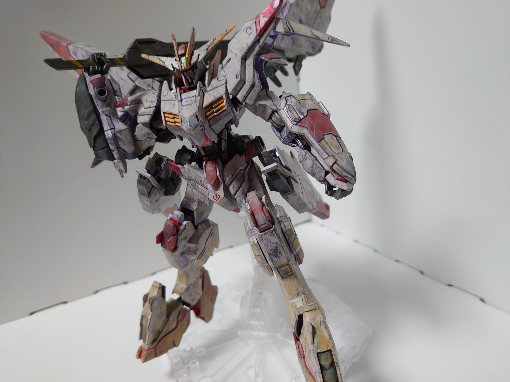 バスターソードを構える