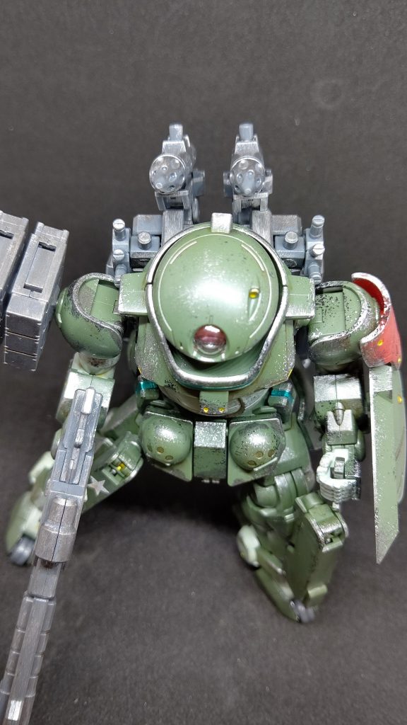 スモークディスチャージャーも装備してます。