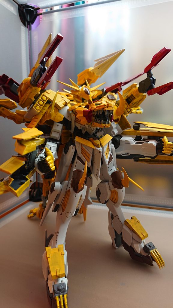 レグルの切り札獅子王砲の破壊力も大幅強化されており、追加装備された武器を一斉発射することで周囲の敵を全滅させることができる