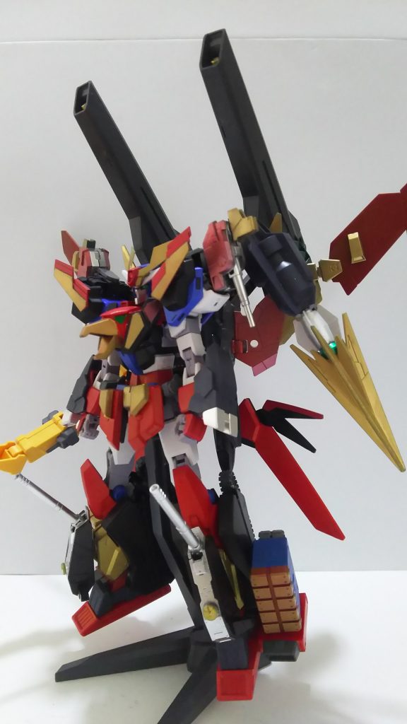 両足には下駄パーツ（超大事）+ミサイルポッド